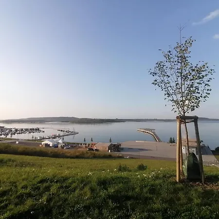 Riesling - Wohnen Im Weinberg In Der Toskana Des Nordens * Freyburg (Unstrut)