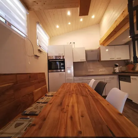 Riesling - Wohnen Im Weinberg In Der Toskana Des Nordens * Freyburg (Unstrut)