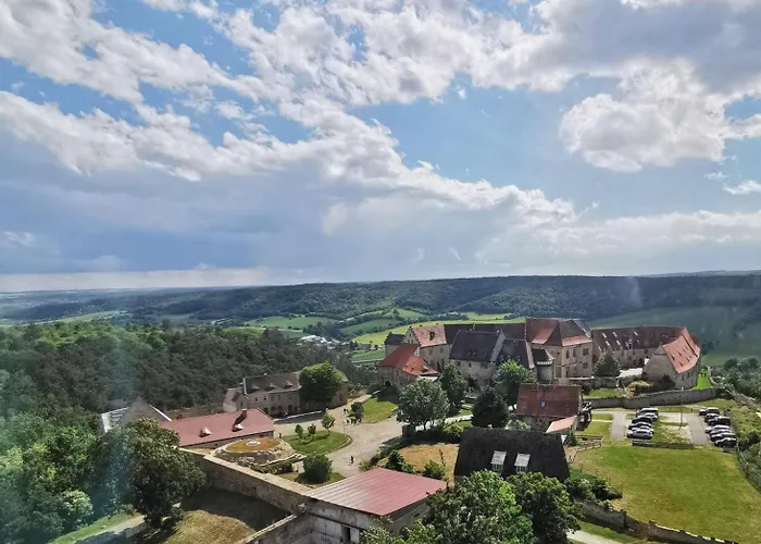 Riesling - Wohnen Im Weinberg In Der Toskana Des Nordens * Freyburg